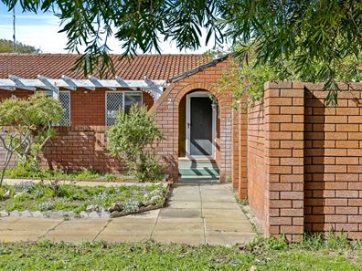 2 Kenton  Way, Rockingham WA 6168