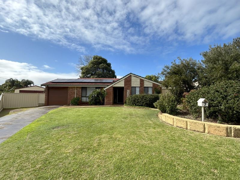 7 Duignan Place, Australind WA 6233