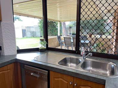 7 Duignan Place, Australind WA 6233