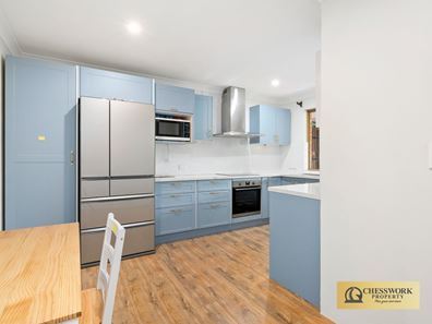 7A Berala Court, Camillo WA 6111