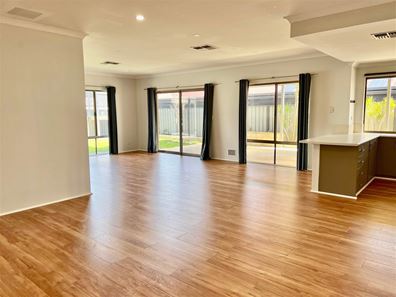 15 Arrino Parade, Baldivis WA 6171