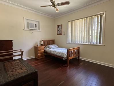 21 Stepney Road, Armadale WA 6112