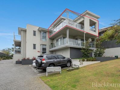 7/28 Nautilus Crescent, Scarborough WA 6019
