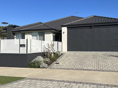 71 Eleanore Drive, Madora Bay WA 6210