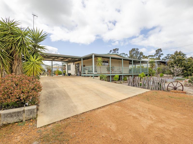 6 Butler Street, Badgingarra WA 6521