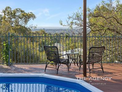 17 Old York Road, Greenmount WA 6056