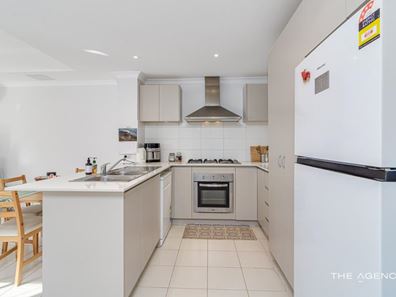 3B Rathkeale Boulevard, Ridgewood WA 6030