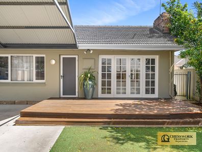 5A Hunt Street, Thornlie WA 6108