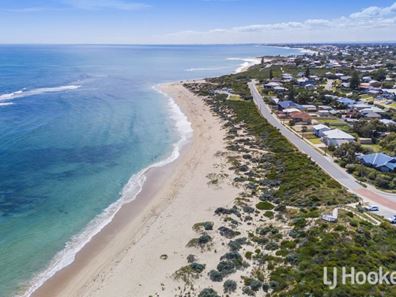 7 Seaview Place, Wannanup WA 6210