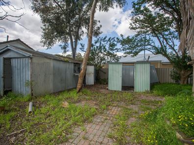 1 Norris Street, Cloverdale WA 6105