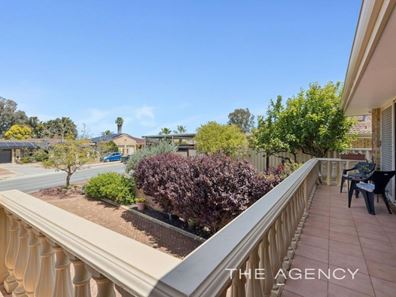 17 Constantine Way, Marangaroo WA 6064