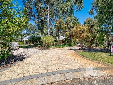 32 Avalon Road, Australind WA 6233