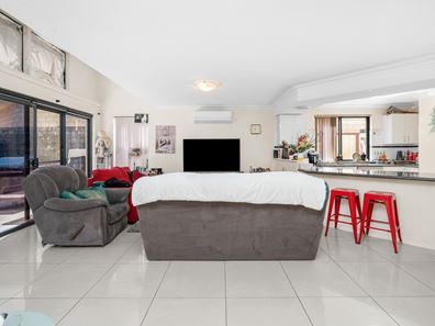2/15 Lefroy Street, Mandurah WA 6210