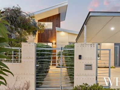 2A Jeffery Street, Beaconsfield WA 6162