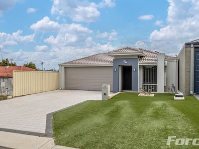 34B Ellison Drive, Padbury WA 6025