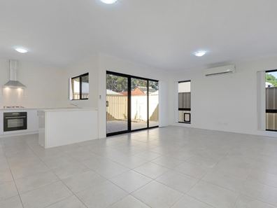 7/10 Duke Street, Bentley WA 6102