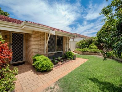 9 Airdrie Corner, Kinross WA 6028