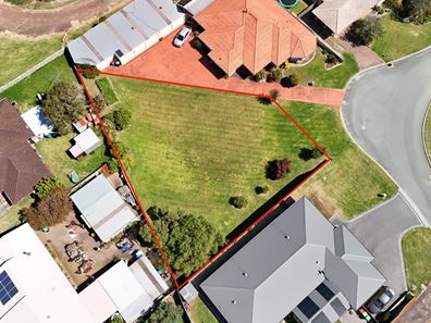 6 Ardross Crescent, Collingwood Park WA 6330