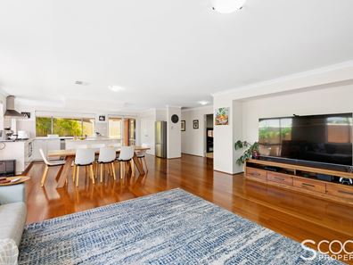 17 Redheart Way, Beeliar WA 6164
