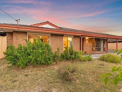 10 Haynes Court, Armadale WA 6112