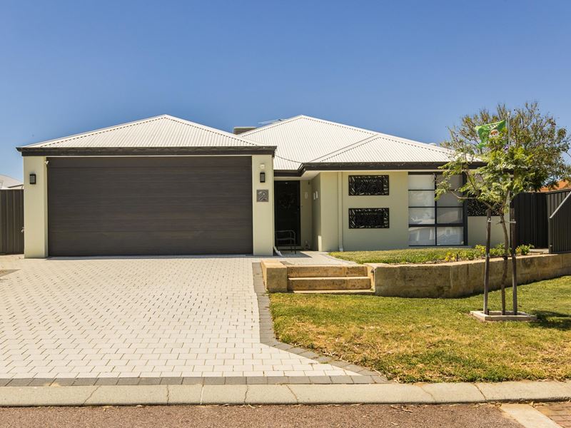 2 Songlark Court, Baldivis WA 6171
