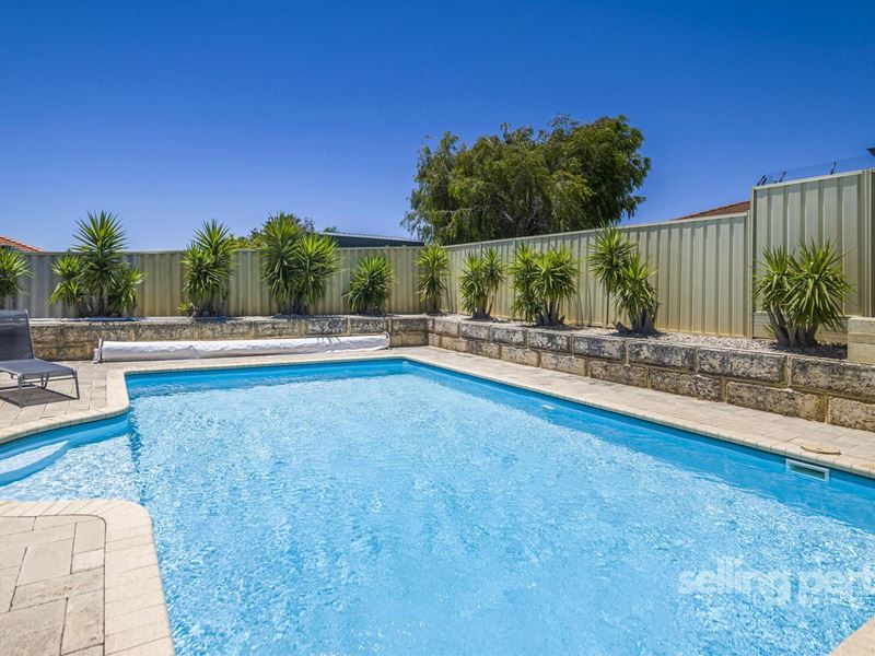 204 Currie Street, Warnbro WA 6169
