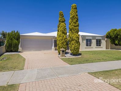 204 Currie Street, Warnbro WA 6169