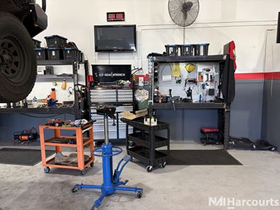 Automotive - Established Mechanical Workshop in Premium South West Coastal Location