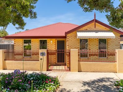 28 Thaxted Street, Wellard WA 6170