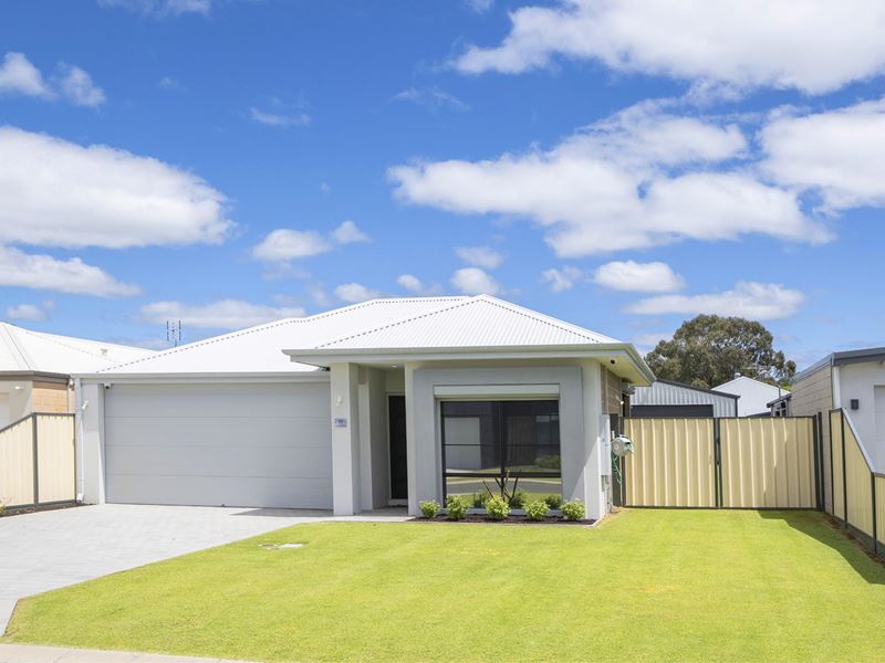 56 Sherwood Crescent, Broadwater WA 6280