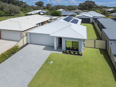 56 Sherwood Crescent, Broadwater WA 6280