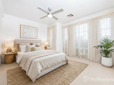 11 Gamboge Street, Eglinton WA 6034