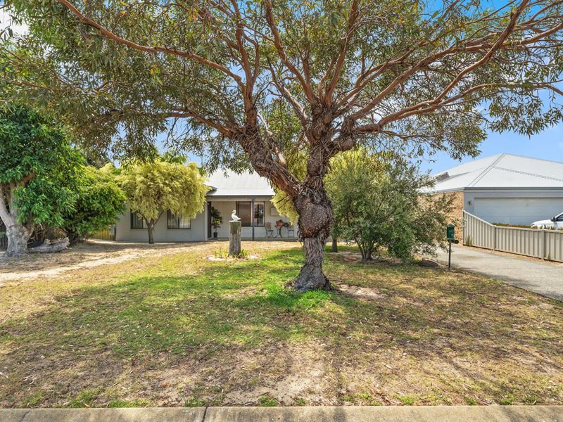 14 Eddy Street, Coodanup