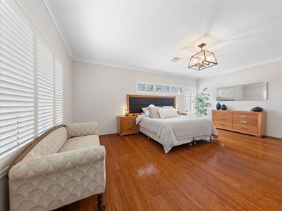 21 Athens Entrance, Port Kennedy WA 6172