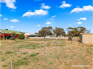 Lot 70 Spring Street, Doodlakine WA 6411