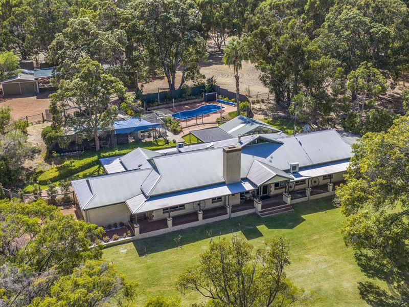 13 Raywood Road, Bouvard WA 6211