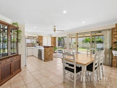 27 CRAIGIE DRIVE, Beldon WA 6027