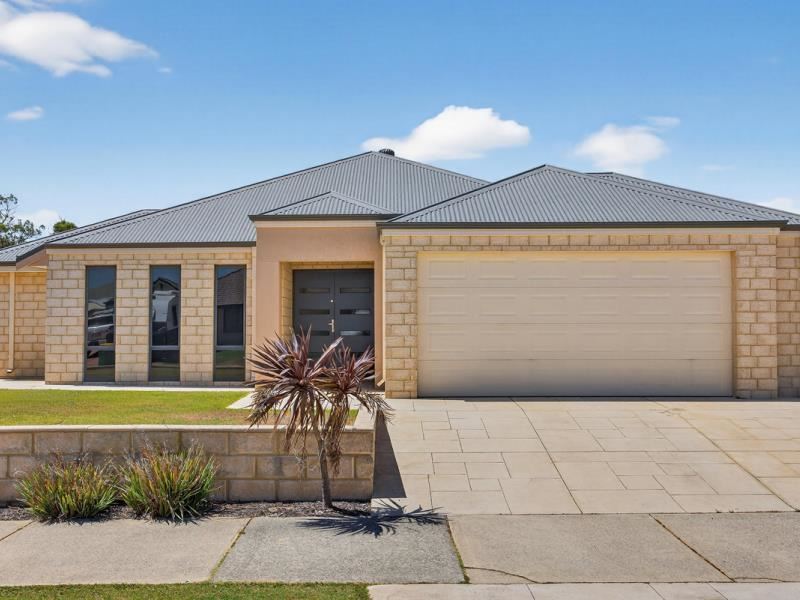 21 Champlain Road, Secret Harbour WA 6173