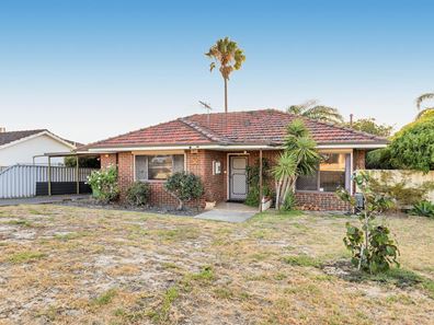 5 Hilory Street, Coolbellup WA 6163