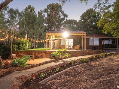 581 Albany Highway, Bedfordale WA 6112
