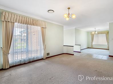 16 Leeward Close, Safety Bay WA 6169