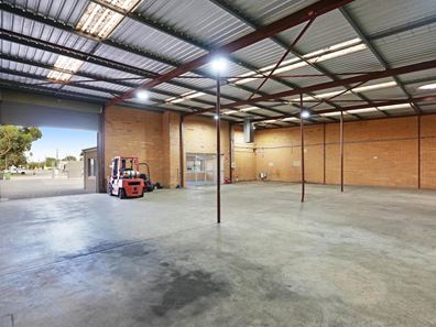9 Burwash Place, Maddington WA 6109