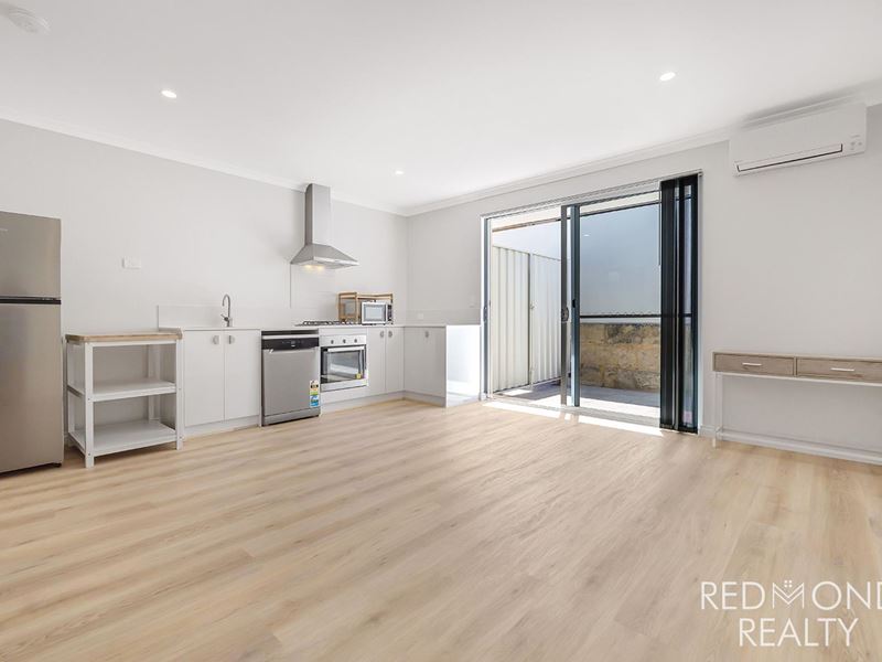 1a Moonraker Road, Jindalee WA 6036