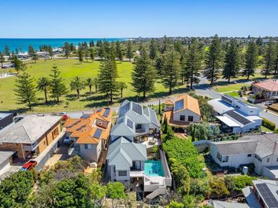 3 Jubilee Crescent, City Beach WA 6015