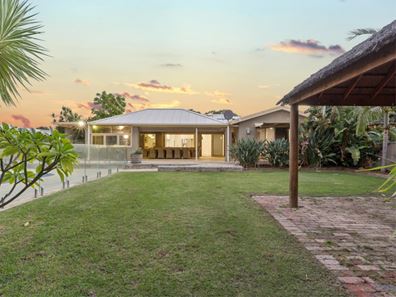 78 Hawkvalley Crescent, Maida Vale WA 6057
