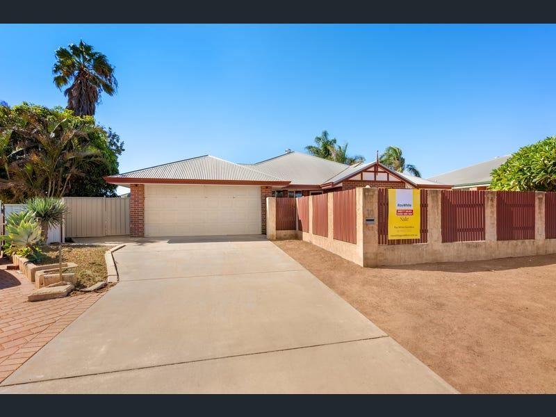 10 Weeloo Road, Waggrakine WA 6530