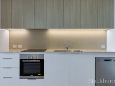 12/1 Freshwater Parade, Claremont WA 6010