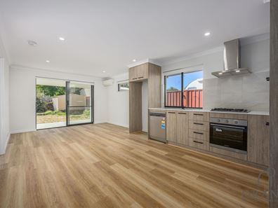 9a Sandeland Avenue, Coodanup WA 6210