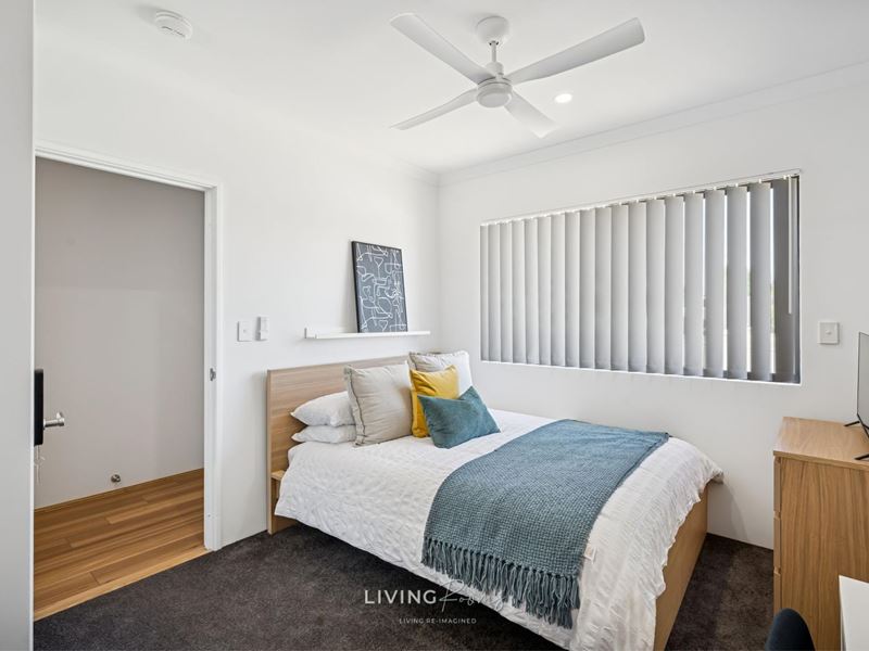 Room/1  20A Lopez Crescent, Ashby WA 6065