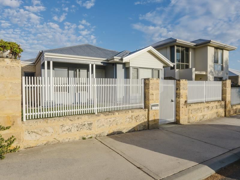 71 Seaside Avenue, Yanchep WA 6035